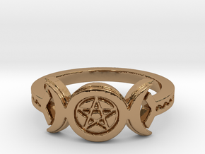 Triple Moon Pentacle Decorated Band Ring Size 8 in Polished Brass
