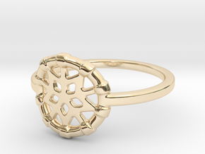Dreamcatcher Ring in 14k Gold Plated Brass: Medium