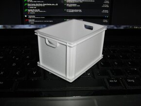1/8 scale plastic box in White Natural Versatile Plastic