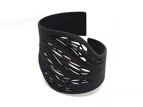 Leaf Structures Bracelet in Black Natural Versatile Plastic