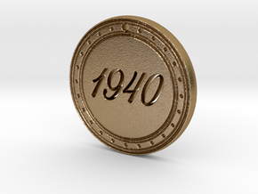1940 Birth Year Pendant in Polished Gold Steel