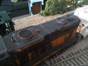 Dynamic Brake and Radiator Fans for O Scale Weaver in Tan Fine Detail Plastic