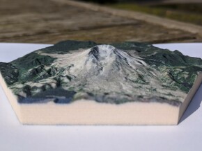Model of Mt. St. Helens, WA (10cm, Full-Color) in Full Color Sandstone