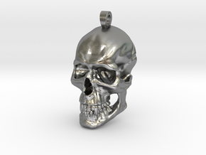 skull pendant in Natural Silver