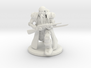 Laser Rifle Infantry Pose 1 in White Natural Versatile Plastic