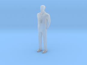 Man Standing 16th in Clear Ultra Fine Detail Plastic