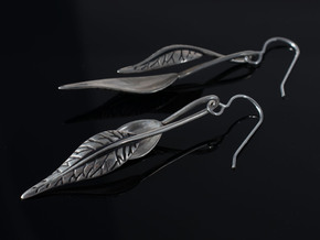Leaf Dangle Earrings in Antique Silver