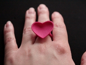 Curved Heart Ring 17,3mm in Pink Processed Versatile Plastic: 7 / 54