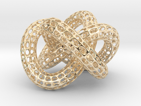 Gold Dollar Knot in 14K Yellow Gold