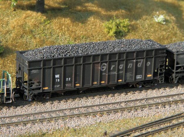 4 N scale coke car side extensions for W&LE hopper in Smooth Fine Detail Plastic