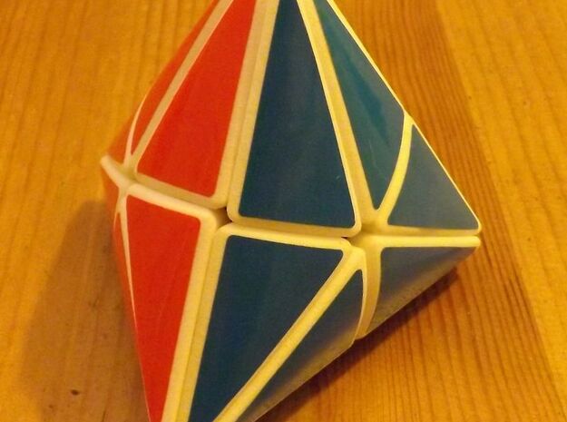 Tetra Star (aka 24-Tetrahedron) in White Natural Versatile Plastic