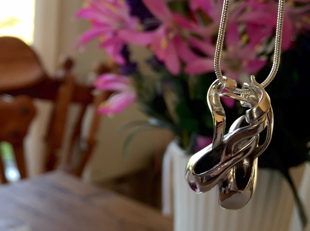 Pointe Shoe Pendant in Fine Detail Polished Silver