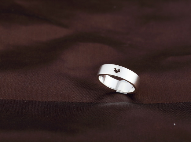 simple heart ring in Fine Detail Polished Silver