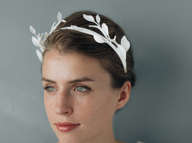 Leaf & Branch Crown in White Natural Versatile Plastic