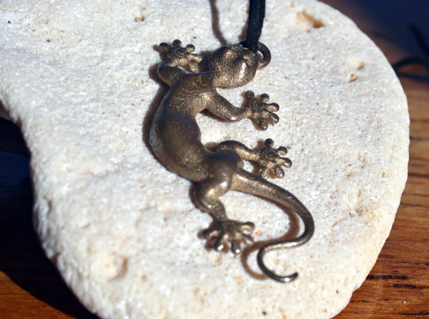 Cute Little Gecko Pendant for Animal Lovers in Polished Bronzed Silver Steel