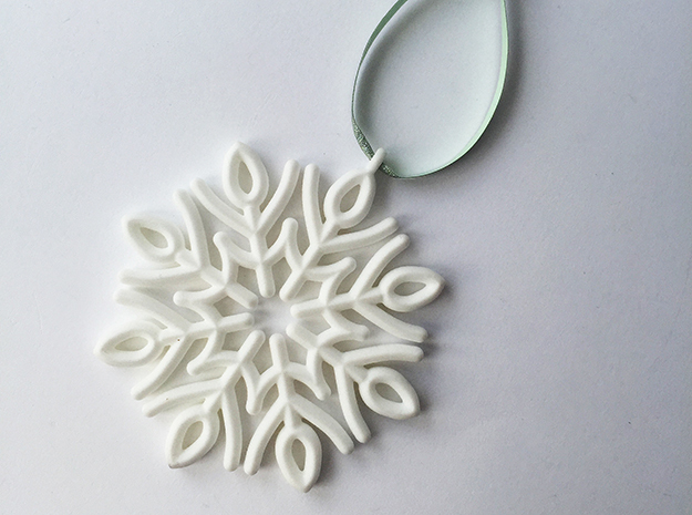 Classic Snowflake in White Natural Versatile Plastic