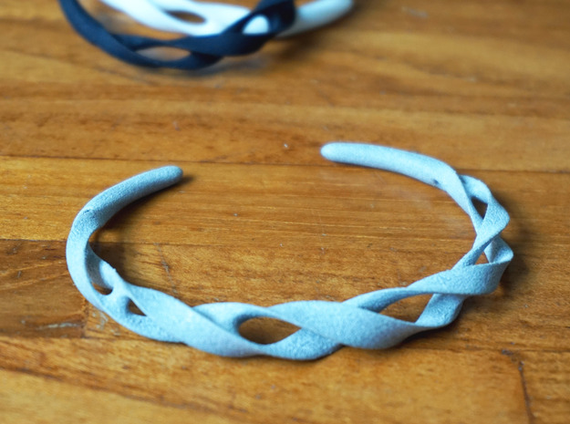 Ribbon Möbius bracelet - Medium in White Natural Versatile Plastic