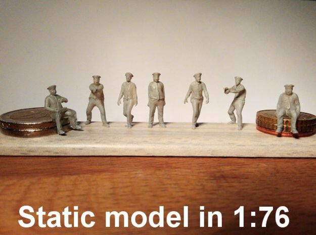 [1:76] Policeman set (static) in Tan Fine Detail Plastic