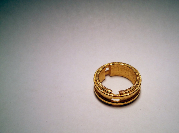 Broken-ring in Polished Gold Steel