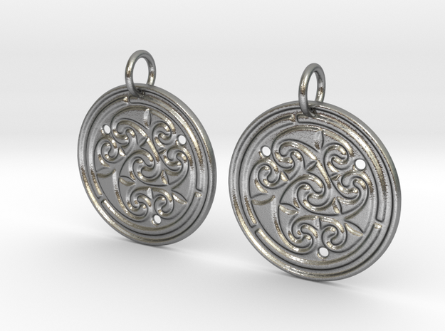 Norse Motif Round Earrings in Natural Silver