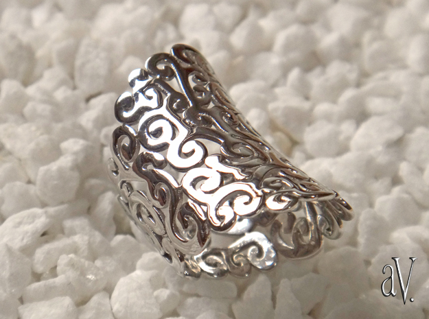 Ornate Ring in Rhodium Plated Brass: 5 / 49