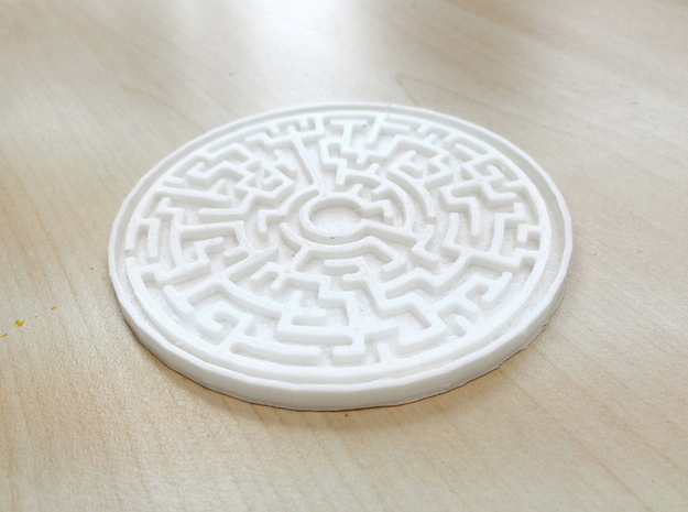 Maze Coaster in White Natural Versatile Plastic