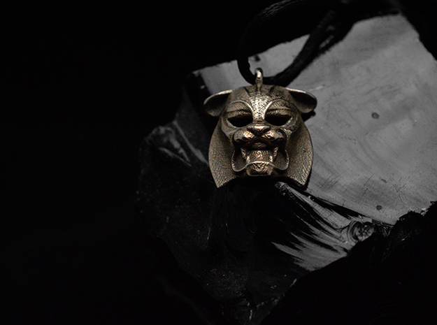 Tiger kabuki-style  Pendant in Polished Gold Steel