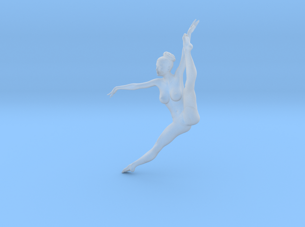 1/32 Nude Dancers 018 in Tan Fine Detail Plastic