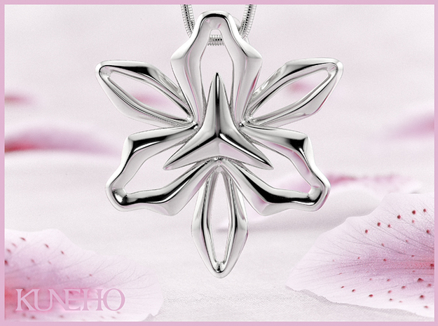 Lily Pendant in Fine Detail Polished Silver