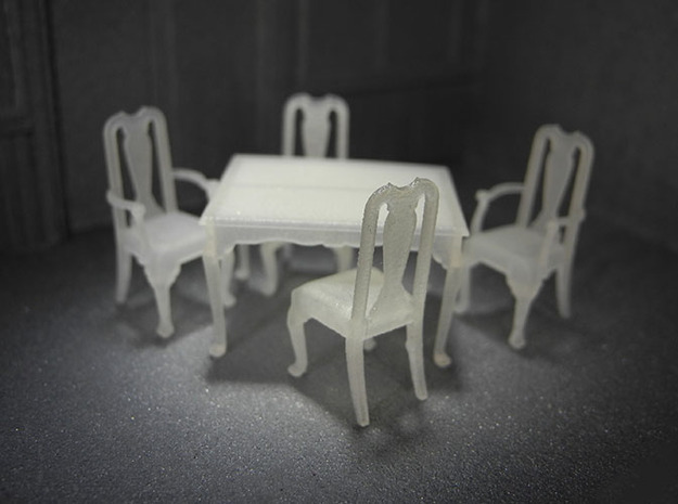 1:48 Queen Anne Dining Set in Smooth Fine Detail Plastic