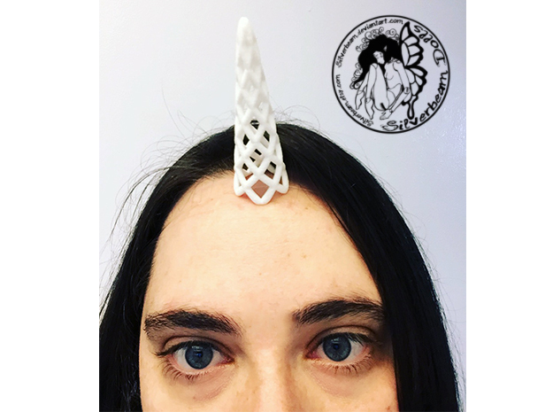 Alicorn Unicorn Lattice Horn in White Natural Versatile Plastic