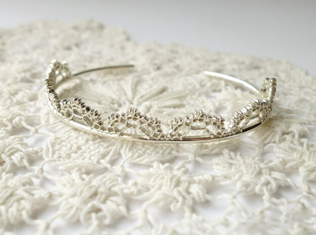 Open Lace Cuff - small in Polished Silver