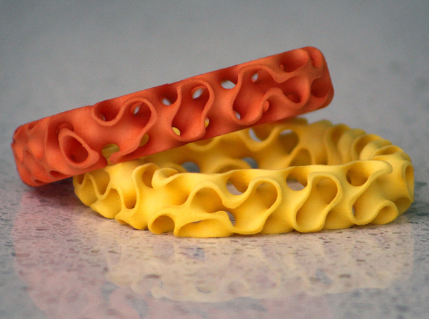 Gyroid Bracelet Square in Orange Processed Versatile Plastic