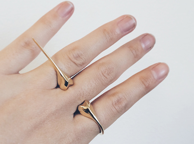 Beetle Horn Spike Ring in Polished Brass: 6 / 51.5