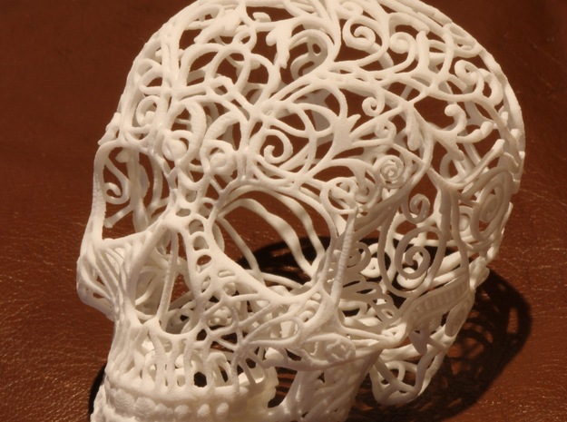 Skull Filagree v2 - 8cm in Smooth Fine Detail Plastic