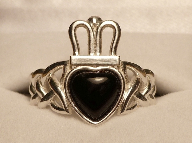 Onyx Claddagh Ring Size 11.5 - NO GEM in Polished Silver
