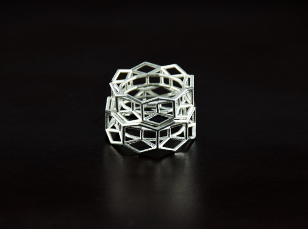 Hexagon - M in Natural Silver