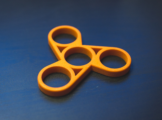 The Askew - Fidget Spinner in Orange Processed Versatile Plastic