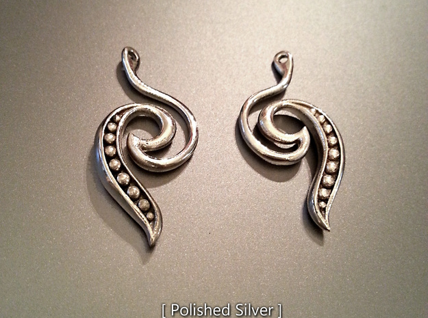 Seed Earrings in Natural Silver