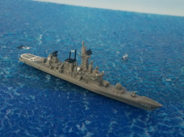 1/2000 JS Hatakaze-class destroyer in Smooth Fine Detail Plastic