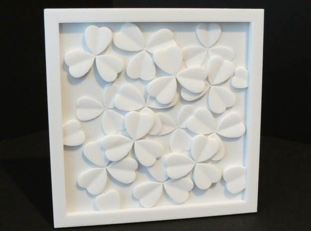 Clover Leaf wall sculpture in White Natural Versatile Plastic