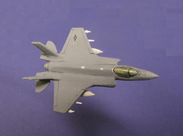 1/285 (6mm) F-35A w/Ordnance in White Natural Versatile Plastic