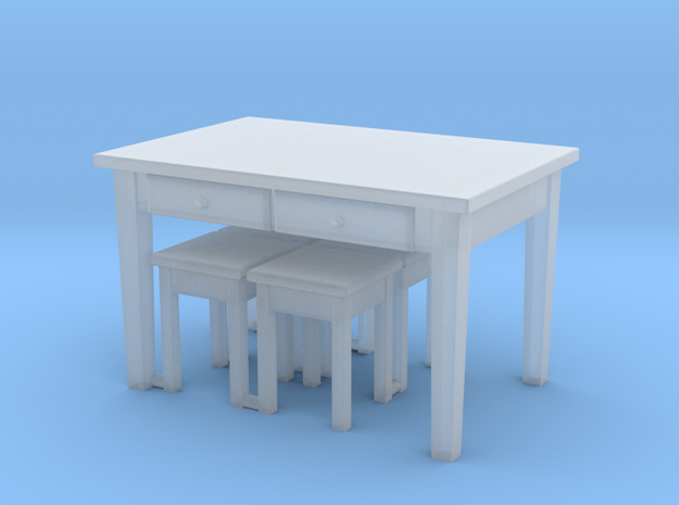 H0 Kitchen Table & 4 Stools- 1:87 in Smooth Fine Detail Plastic