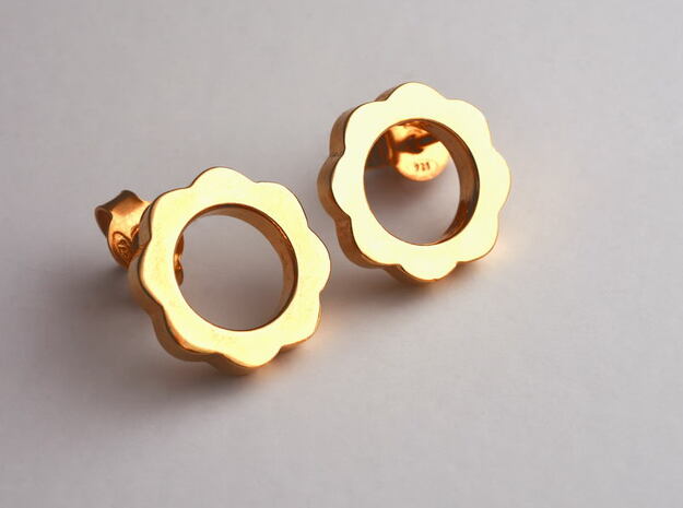 Flower Power - Stud Earrings in 14k Gold Plated Brass