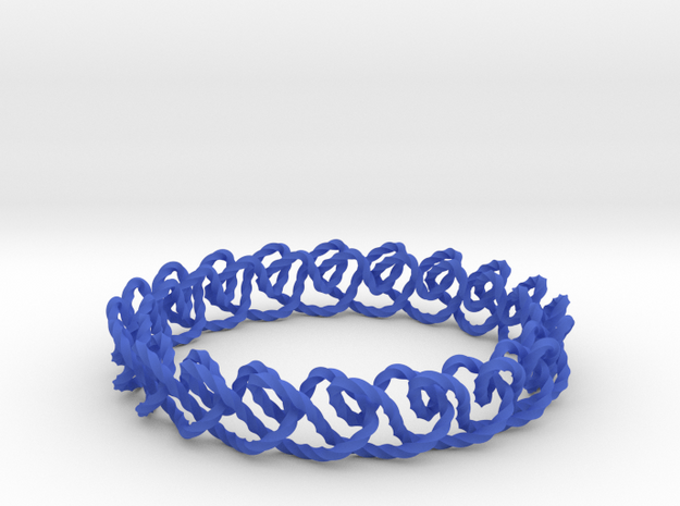 Chain stitch knot bracelet (Twisted square) in Blue Processed Versatile Plastic: Medium