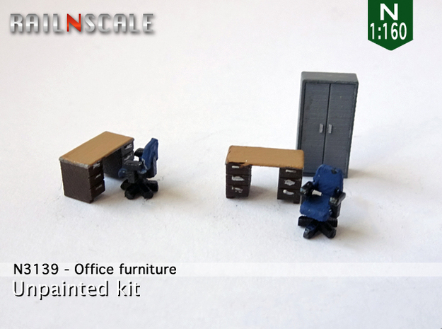 Office furniture (N 1:160) in Smooth Fine Detail Plastic
