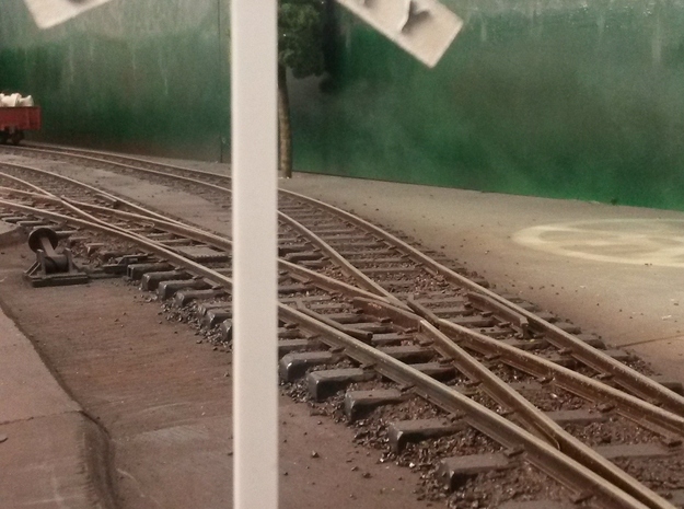 VR narrow gauge railway crossing arms