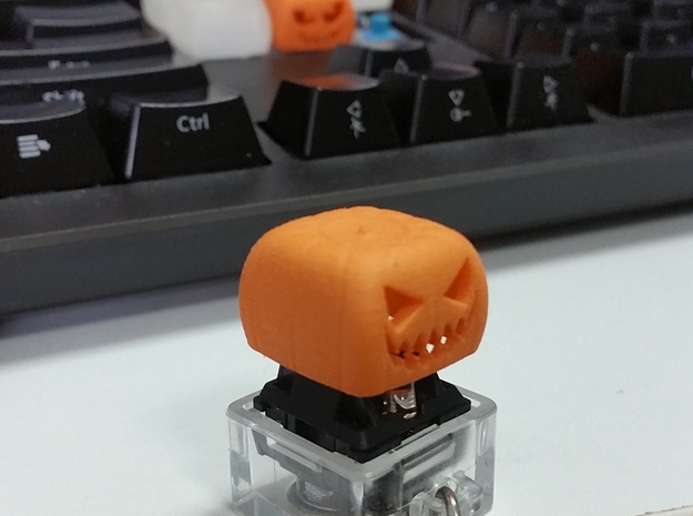 Halloween pumkin keycap 1 - cherry MX in Orange Processed Versatile Plastic