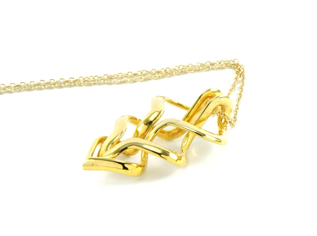 Oma Pendant in 18K Gold Plated