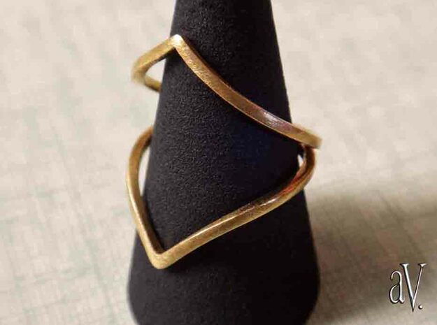 Line Flower Bend Ring in Natural Brass: 8 / 56.75